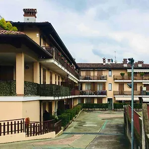 La Petite Maison De Stephanie Clusane